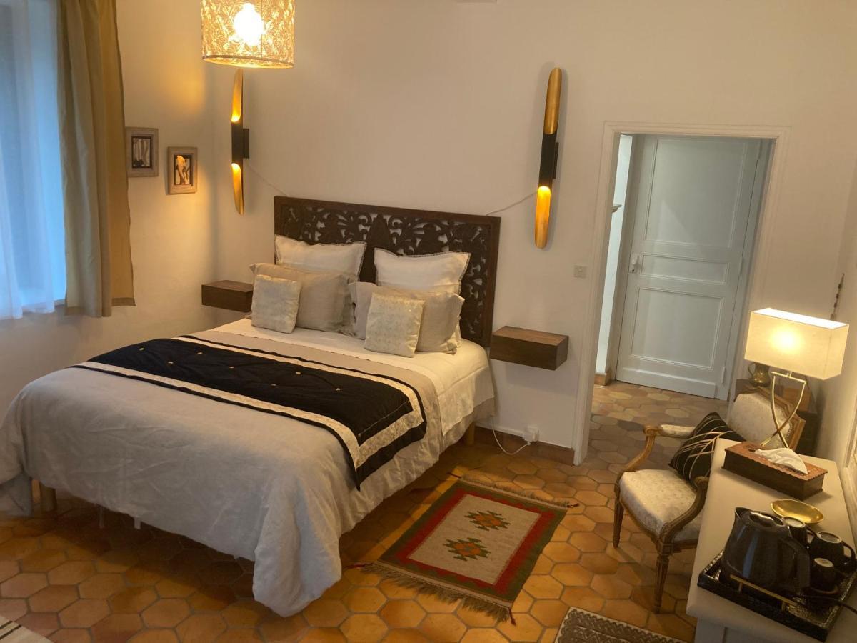 Corme-Royal Chambre D'Hotes Les Roches المظهر الخارجي الصورة