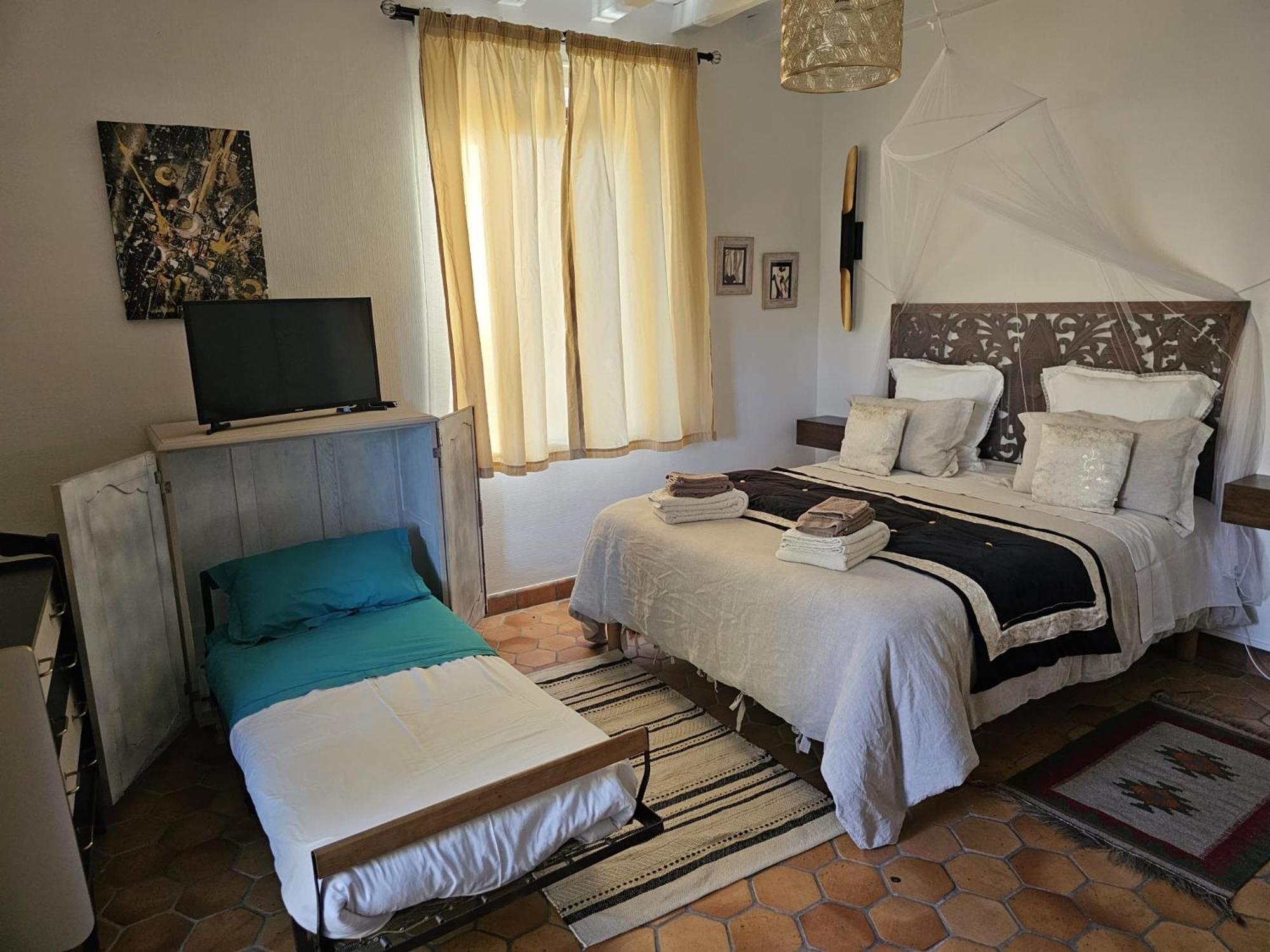 Corme-Royal Chambre D'Hotes Les Roches المظهر الخارجي الصورة